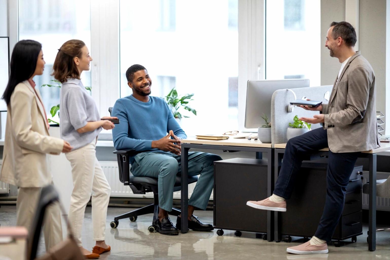 Анализ визуальных референсов и изучение композиции